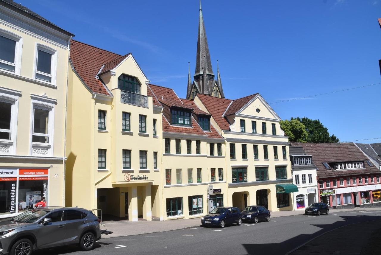 Fewo1846 - Atrium - Luxurioese Wohnung Mit 3 Schlafzimmern Und Balkon Im Stadtzentrum Flensbourg Extérieur photo